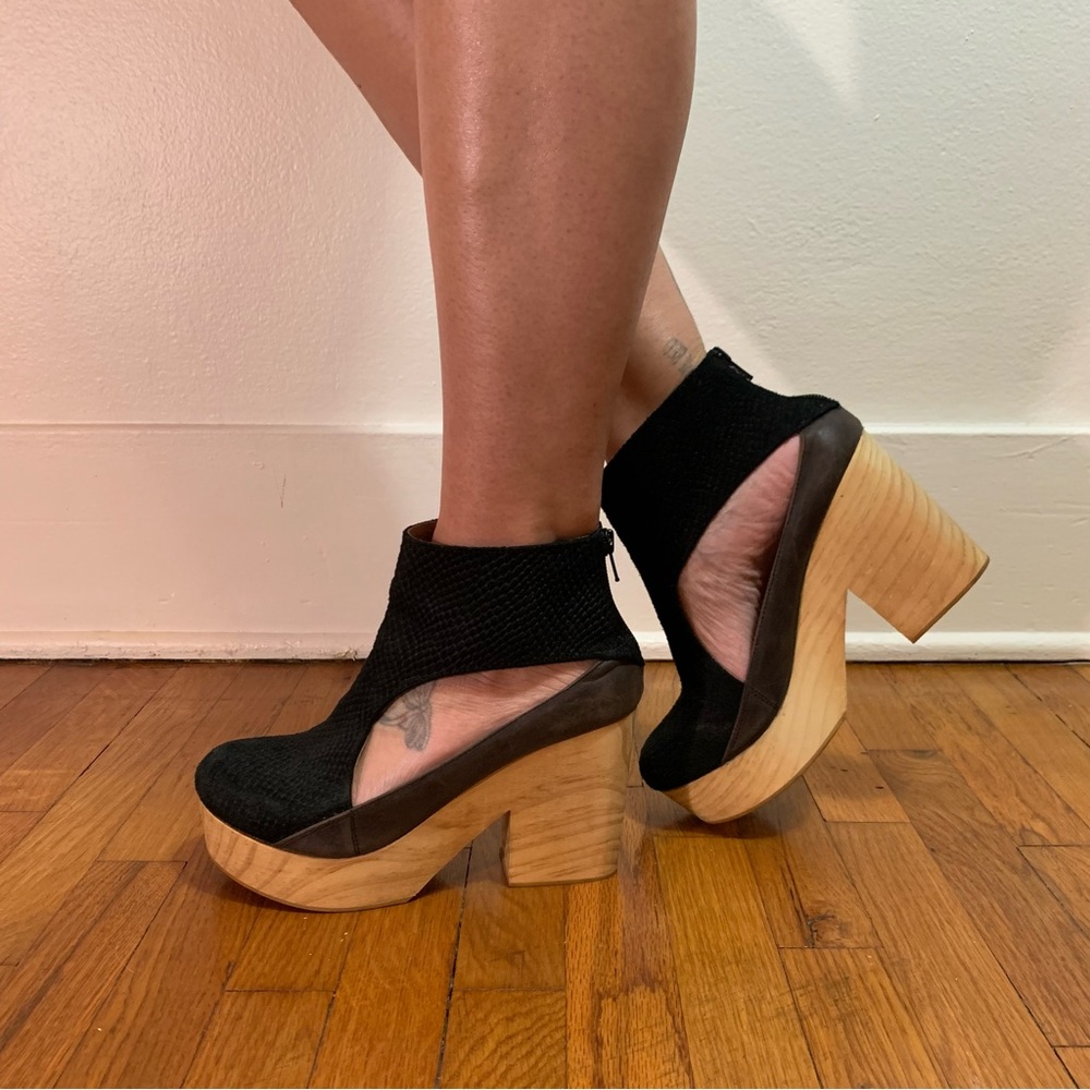 Free People Horizon Platform Suede/Leather Clog Platforms Sz. 7 (37)